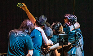 Social groups widget image